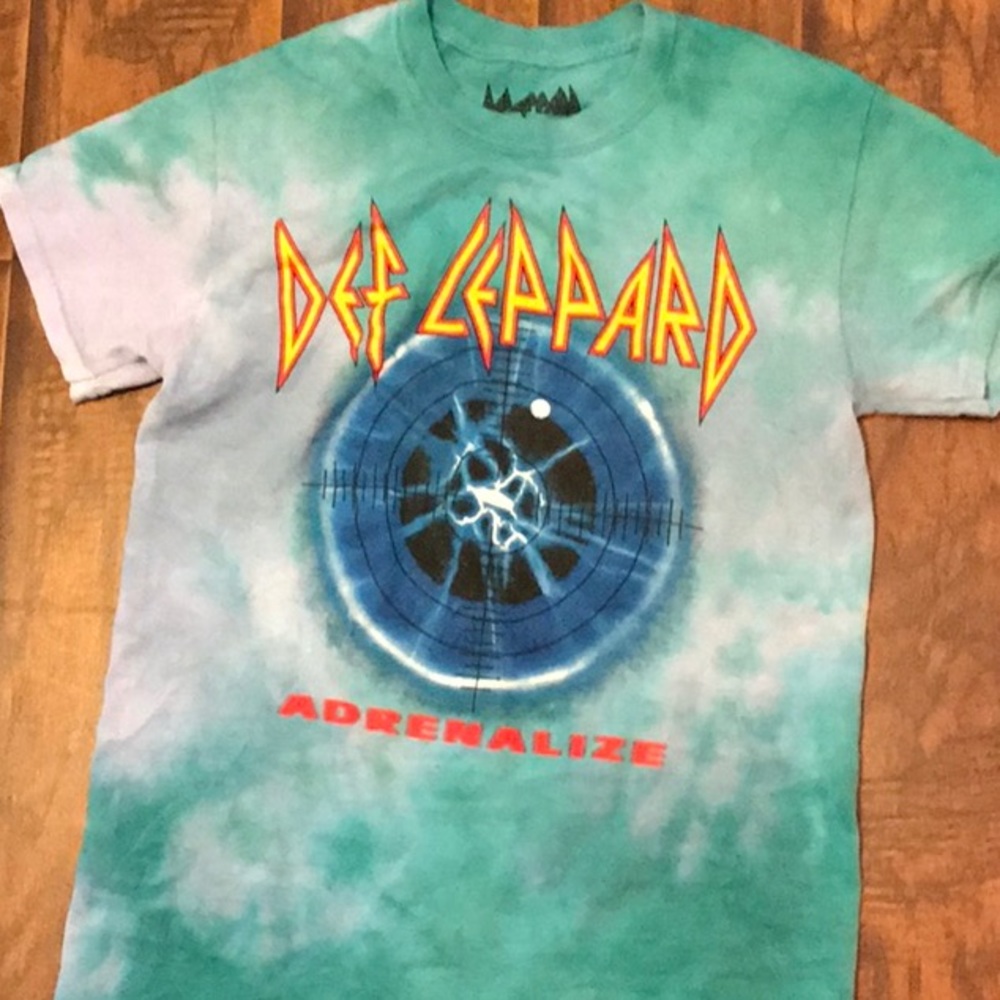 Rad music band shirt. The dye. Forever 21.